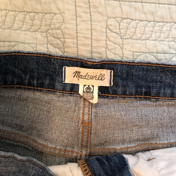 Madewell high rise cut off jean shorts - Picture 6 of 11